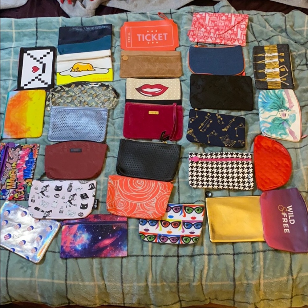 ipsy makeup bags